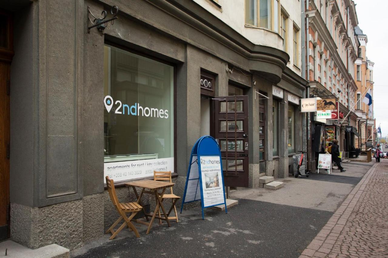 2Ndhomes Cozy 1Br Apartment With Balcony By The Central Station Helsínquia Exterior foto